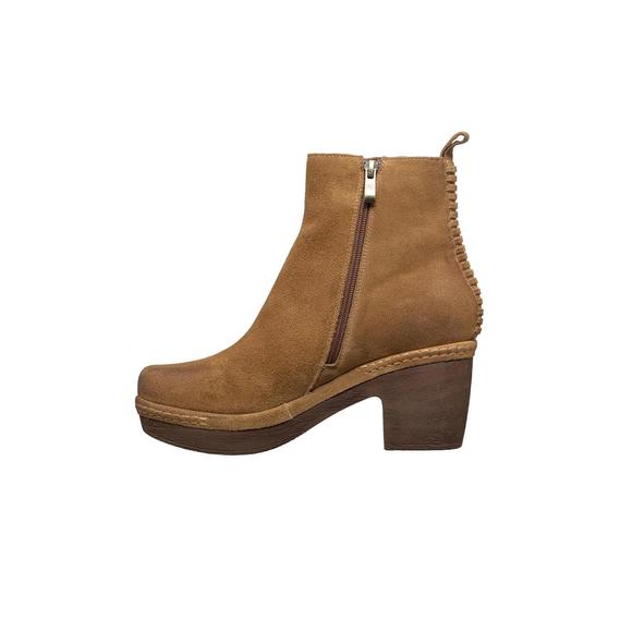 NEW ANTELOPE women's shaina short boot in taupe - Picture 3 of 4